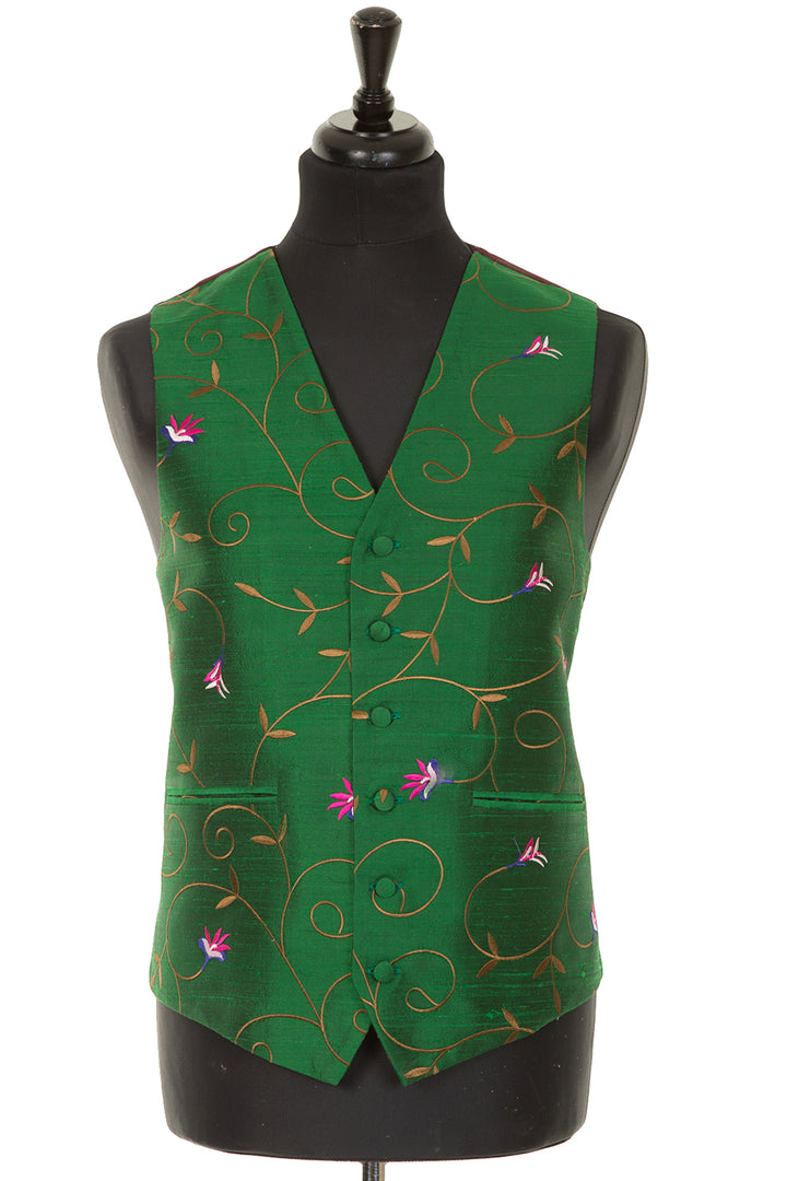 Green silk waistcoat with two pockets. Classic style. Embroidered silk fabric. 