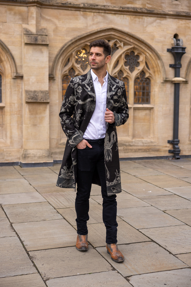 luxury cashmere overcoat in black for wedding guest