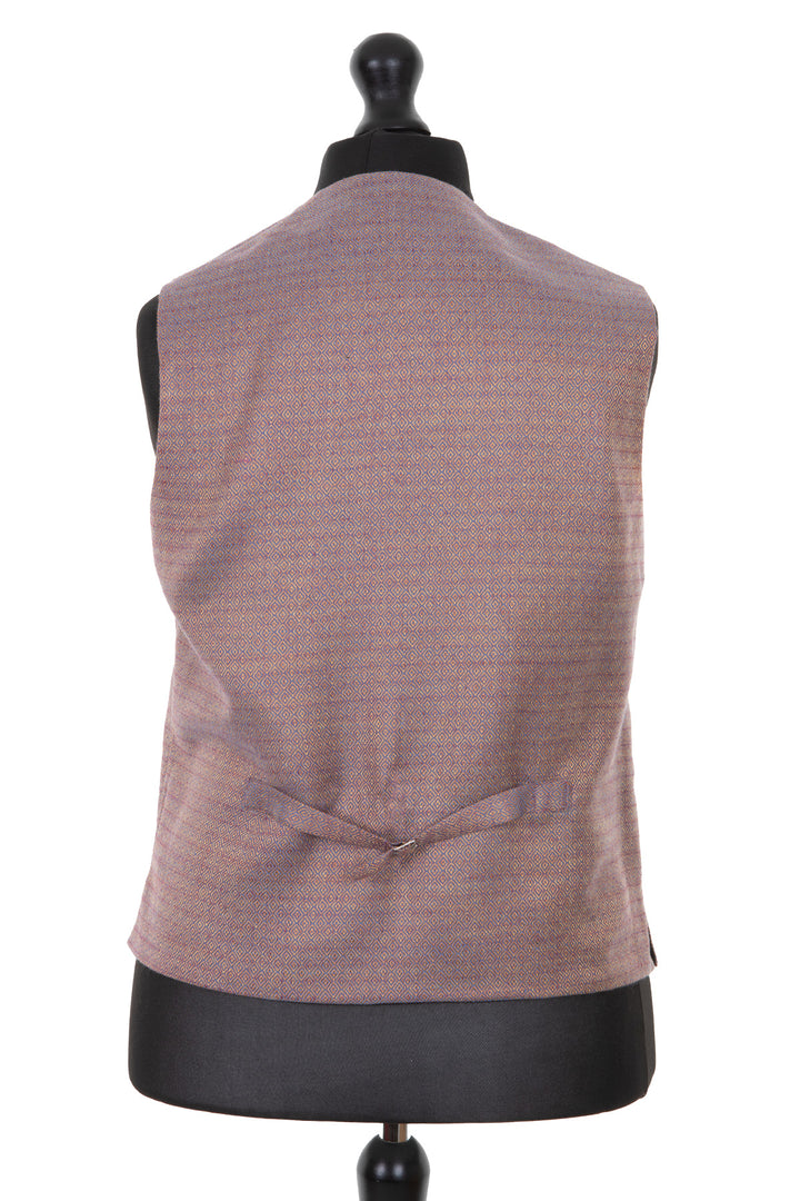 Mens classic waistcoat in cashmere silk blend, Copper Rose