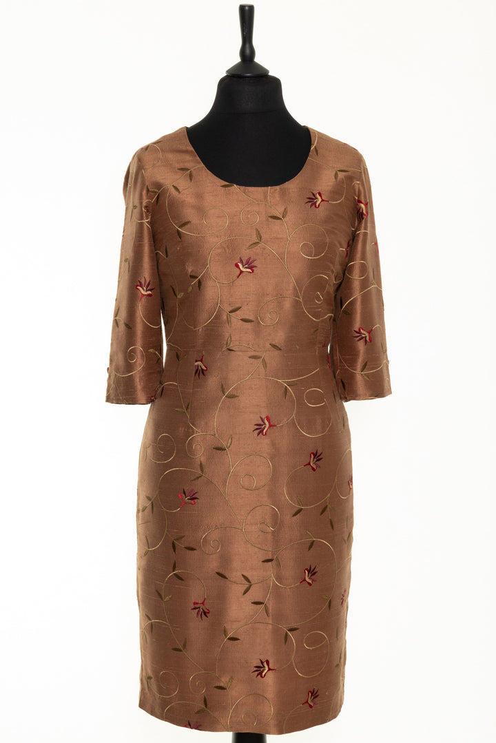 Longer sleeve shift dress in brown with soft embroidery. Shift silk dress for over 60ies to wear at weddings. 