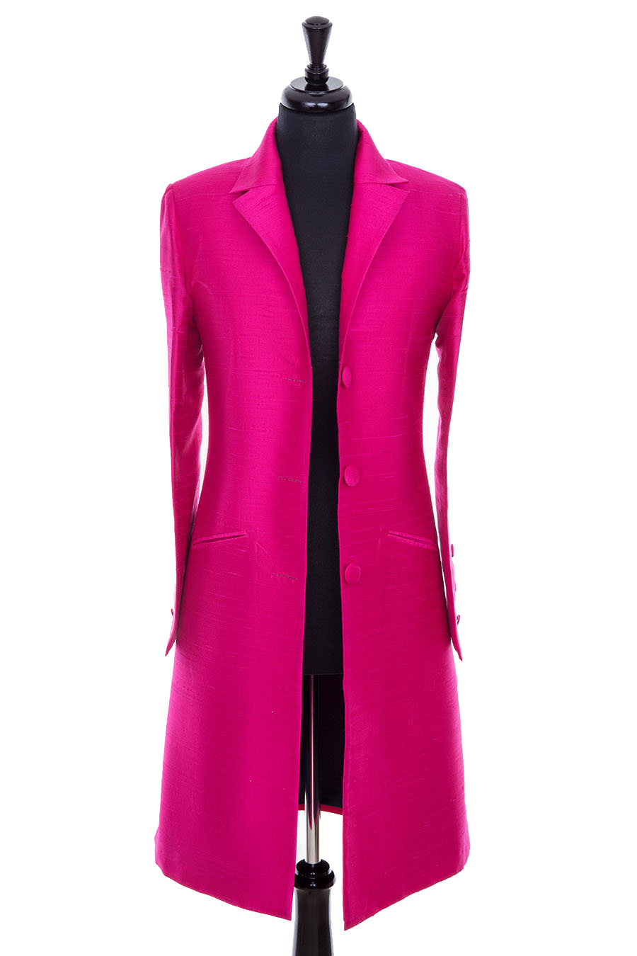 Silk coat in pink. 