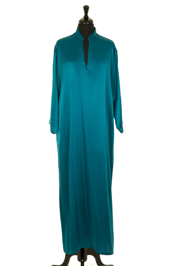 Elegant silk kaftan for women. Maxi kaftan in blue. 