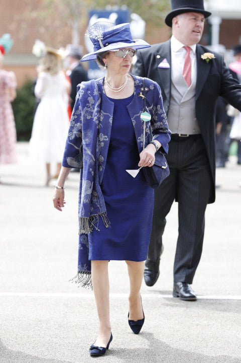 Princess-Anne-Ascot-Ladies-Day-Outfit-Shibumi-Cashmere-Jacket-Juna