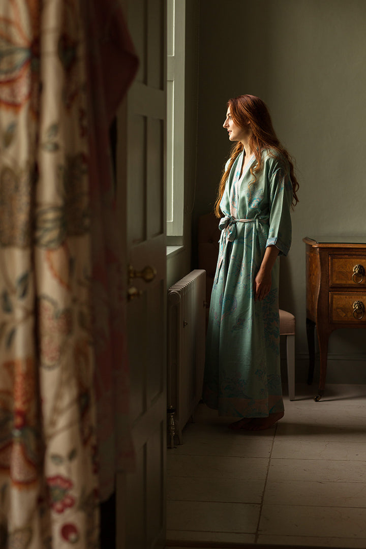 Morning bride outfit. Belted cashmere dressing gown in blue and green. Reversible dressing gown for women. 