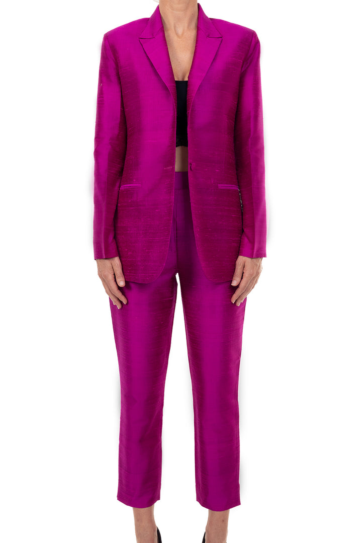 Silk women's suit in dark pink. Matching jacket and trousers in pink. 