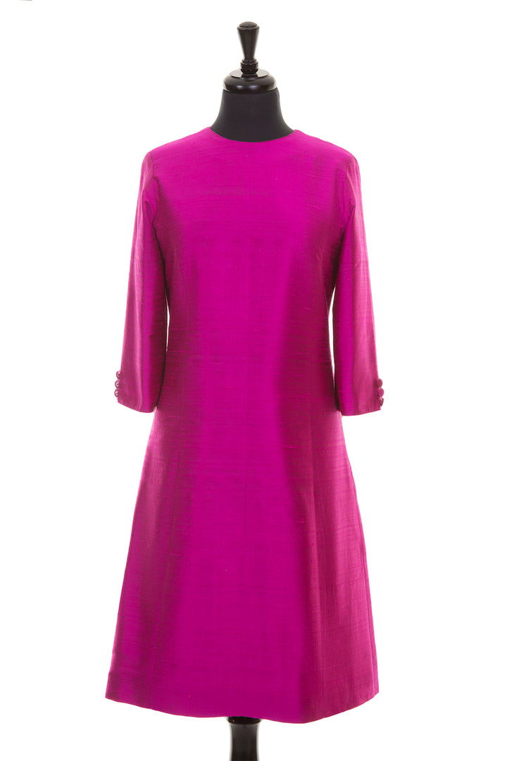 bright magenta pink raw silk a-line shift dress, wedding guest outfit, plus size mother of the bride outfit, best ascot outfits