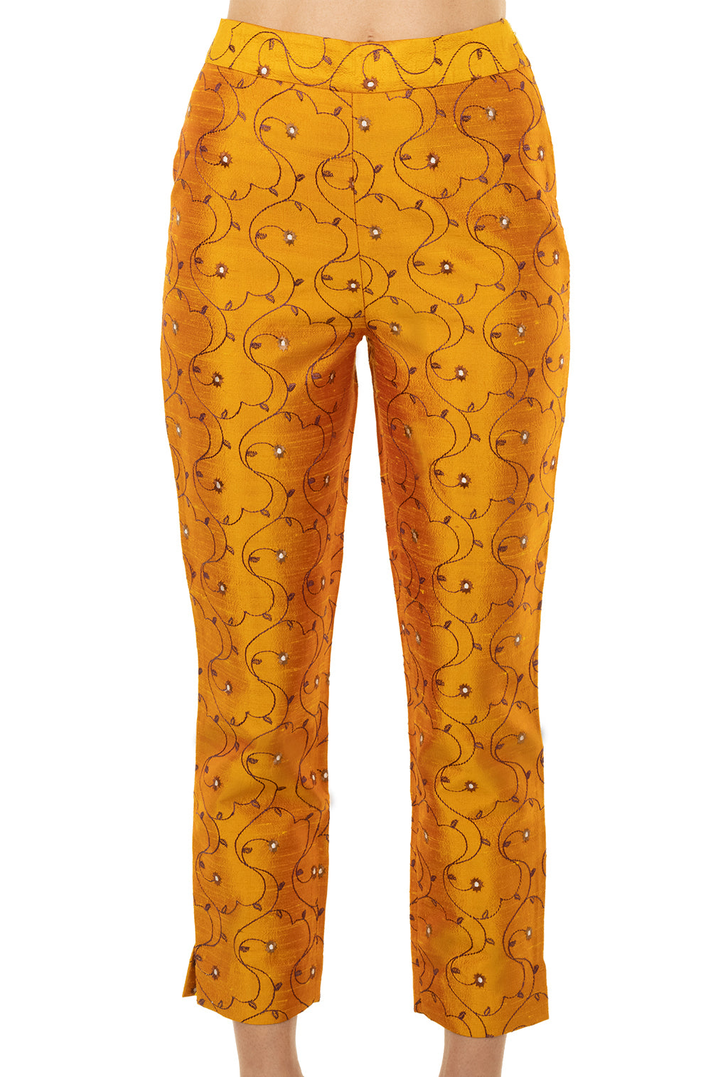 Yellow cigarette trousers in silk. Wedding guest trousers in yellow. 